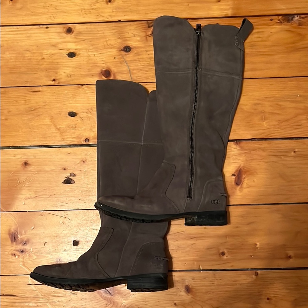 UGG Women's Tall gray Boots